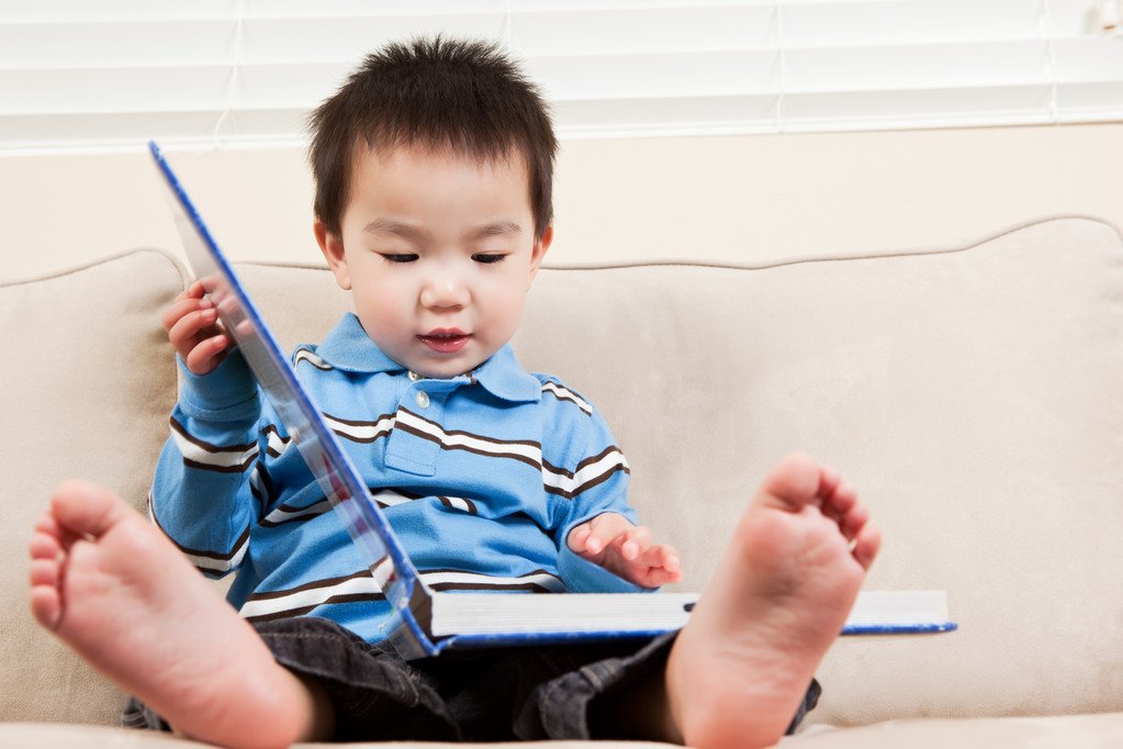 Как правильно и быстро научить ребенка читать